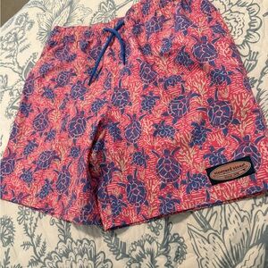 NWOT!-Vineyard Vines-Size Medium-Men’s 5” Printed Chappy Swim Trunks